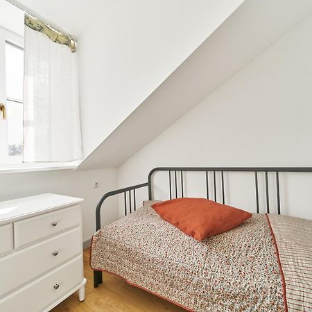 Modern Two-Bedroom Apartment, Vilnius City Centre 外观 照片