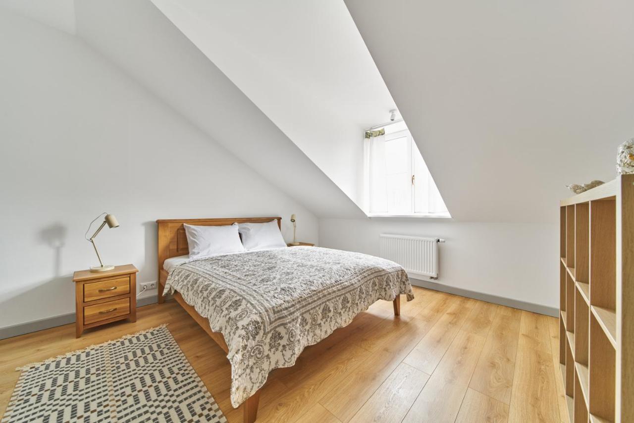 Modern Two-Bedroom Apartment, Vilnius City Centre 外观 照片