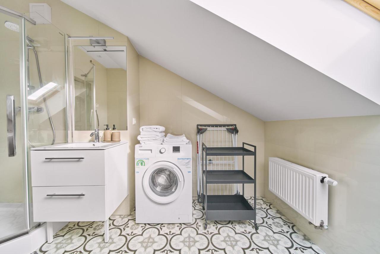 Modern Two-Bedroom Apartment, Vilnius City Centre 外观 照片